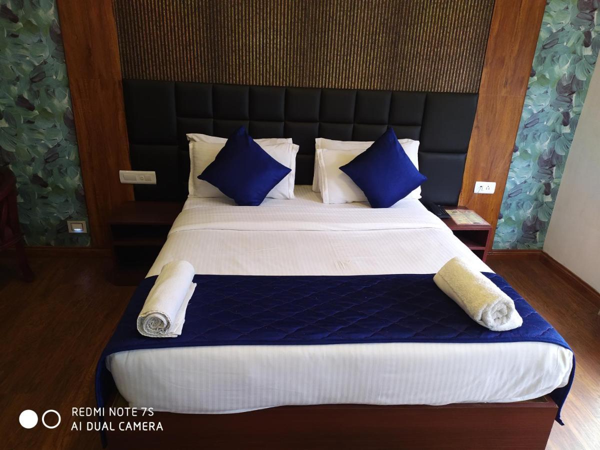 Valley View Resort Утакаманд Экстерьер фото