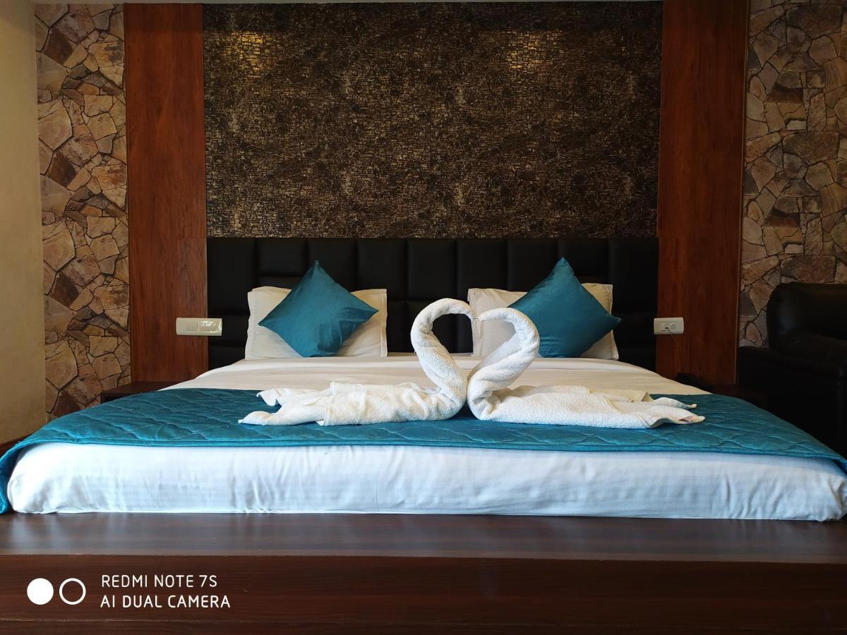 Valley View Resort Утакаманд Экстерьер фото