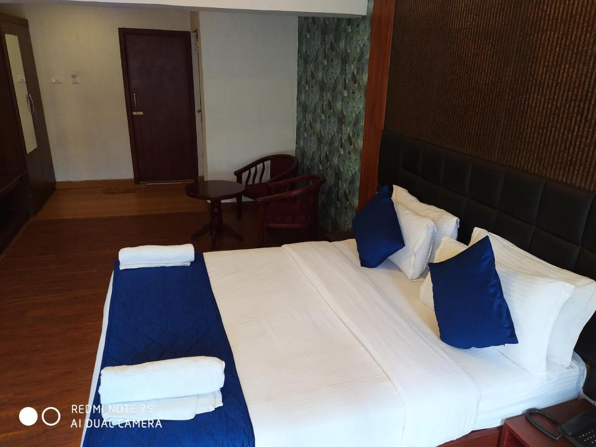 Valley View Resort Утакаманд Экстерьер фото